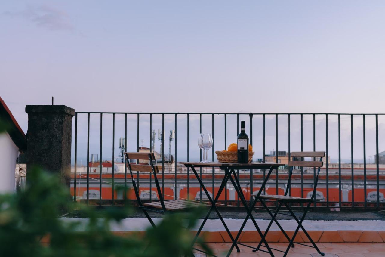 نابولي Janare - Rooms & Terrace المظهر الخارجي الصورة