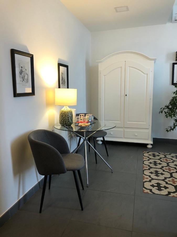 نابولي Janare - Rooms & Terrace المظهر الخارجي الصورة